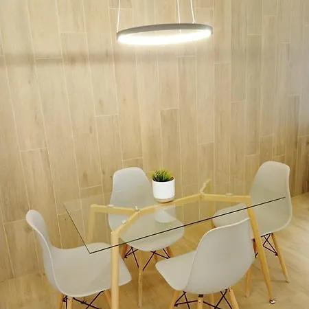 Parrapartamentos דירה *